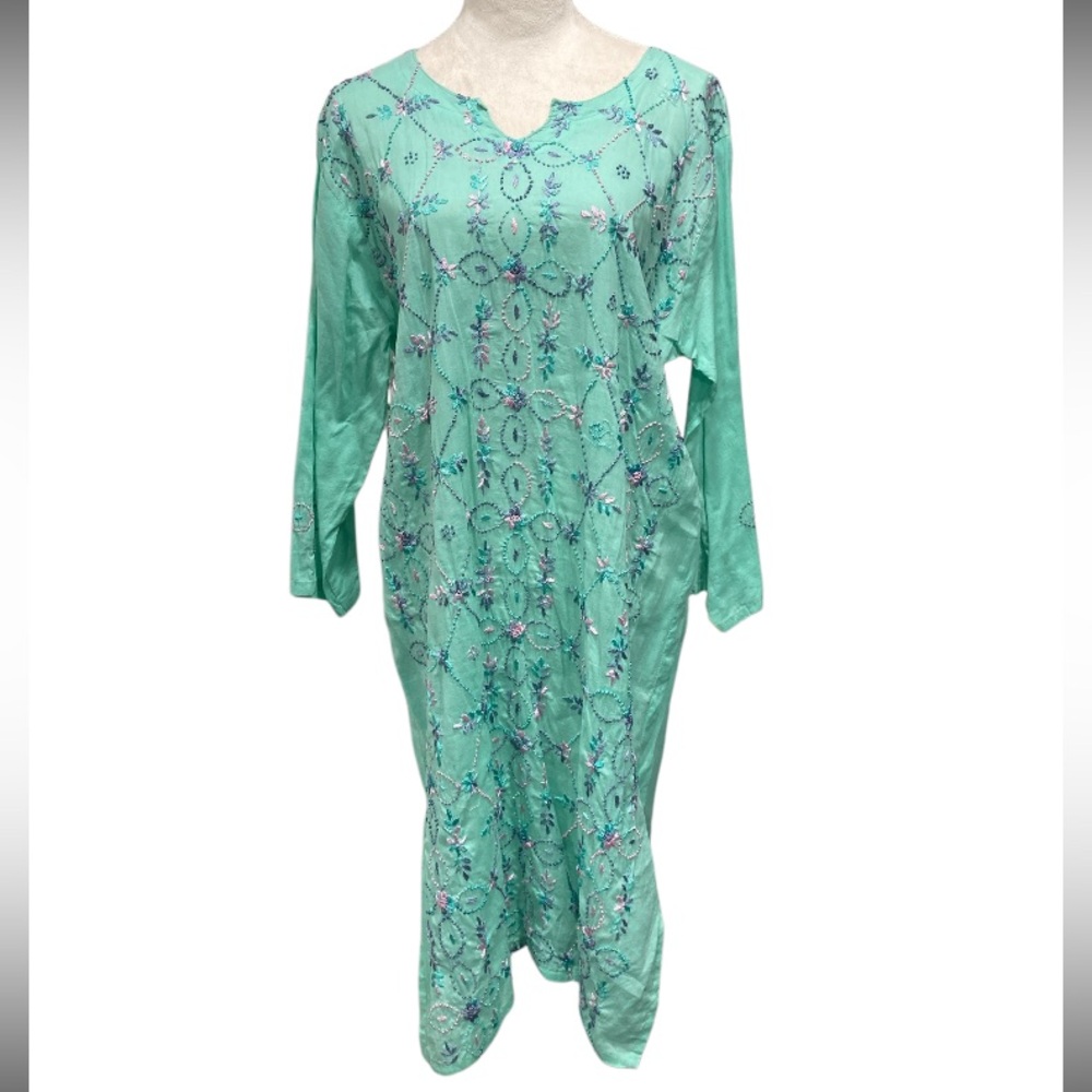 Women’s Indian Tunic and Pajamas